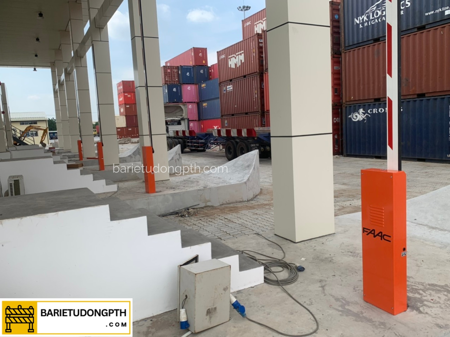 Thanh chắn xe tự động FAAC 620 RAPID 3 barie tự động faac