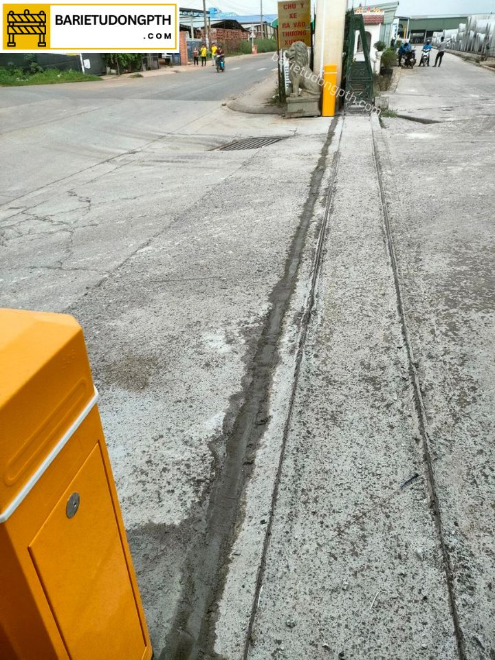 pth vina lắp barie cho khu công nghiệp