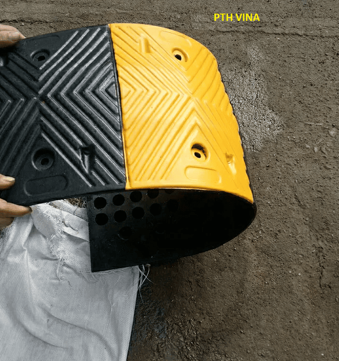 sản xuất gờ giảm tốc