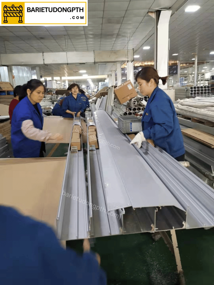 MOTOR CỬA KÍNH TỰ ĐỘNG ĐÀI LOAN 3 ray trượt cửa kính