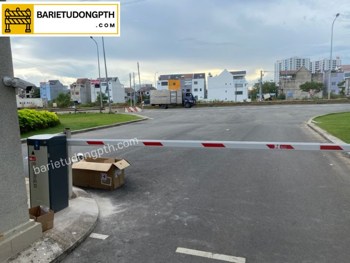 barie cần thẳng lắp cho khu dân cư