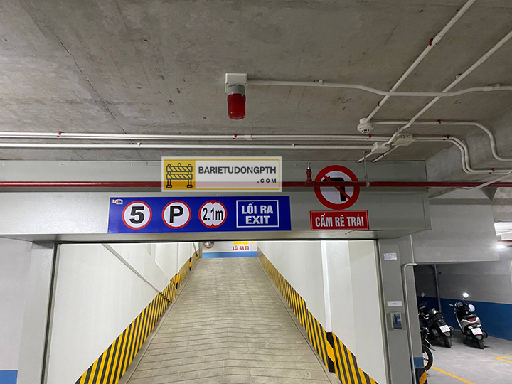 còi hú cảnh báo