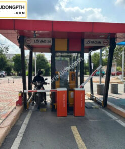 lắp hệ thống giữ xe trung tâm thương mại