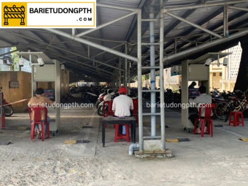 hệ thống giữ xe thông minh trường học