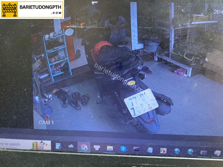 Lỗ camera bị chóa