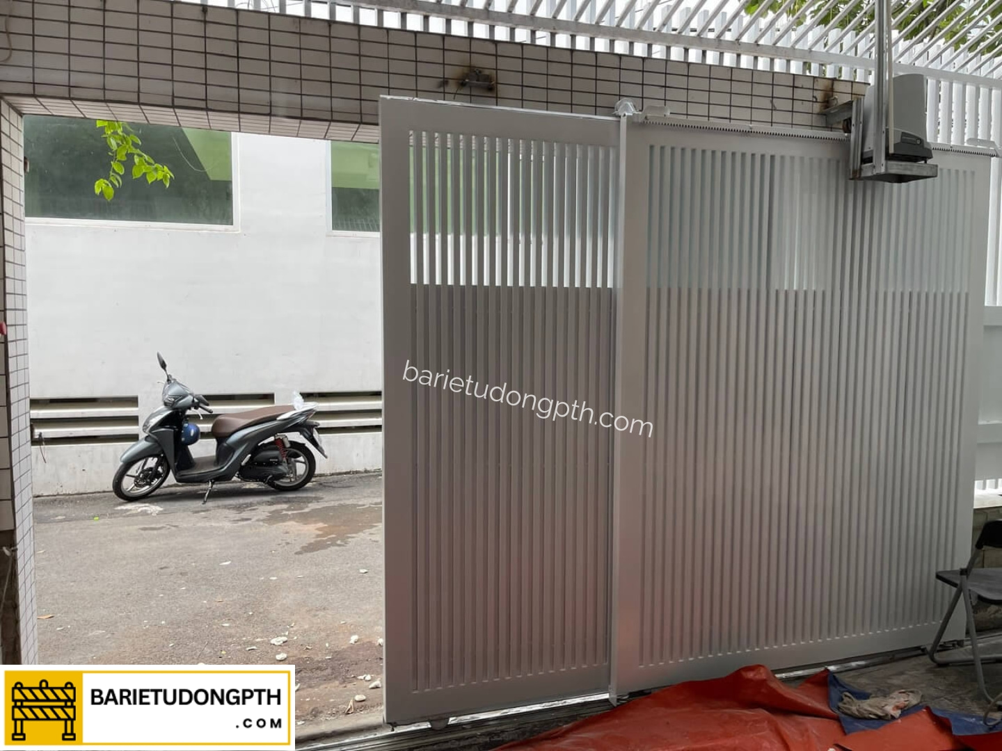 Báo giá lắp cổng lùa 2 cánh mới nhất 3 cấu tạo cổng lùa 2 cánh tự động