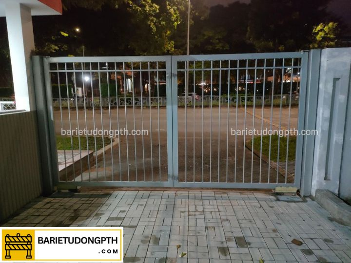 kiểm tra vận hành cánh cổng