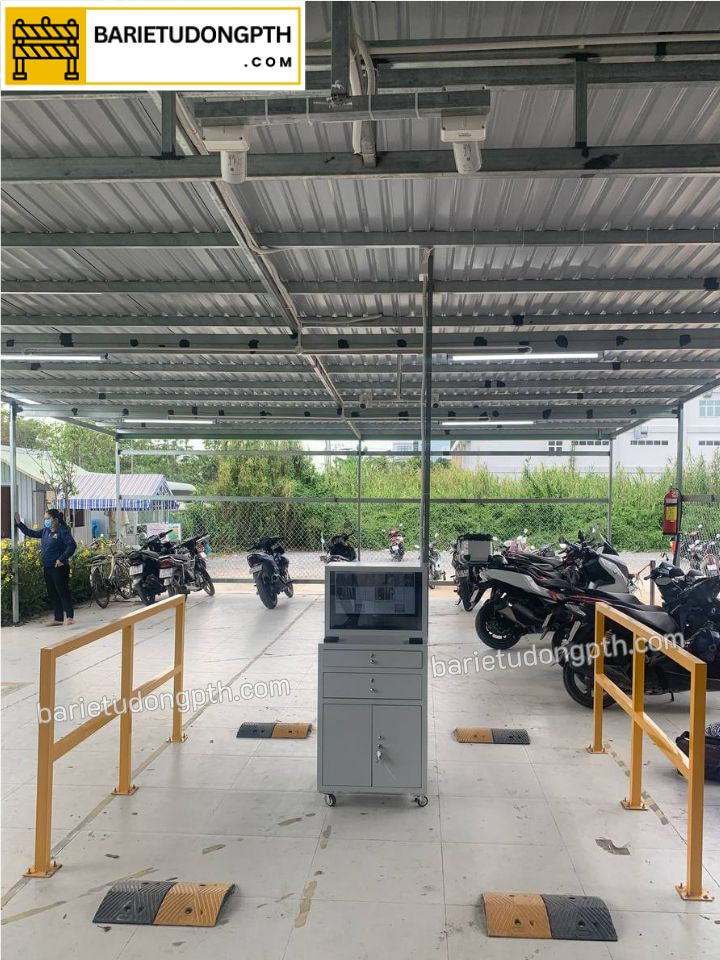 ưu điểm tủ giữ xe di động
