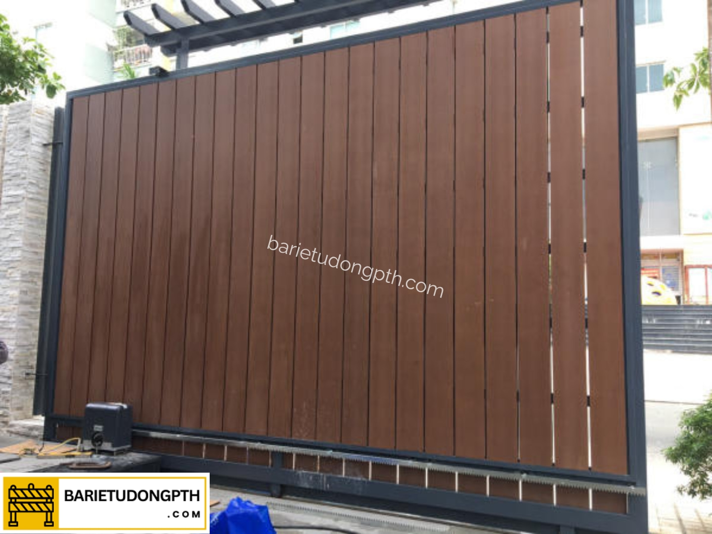 ứng dụng cổng lùa 1 cánh tự động