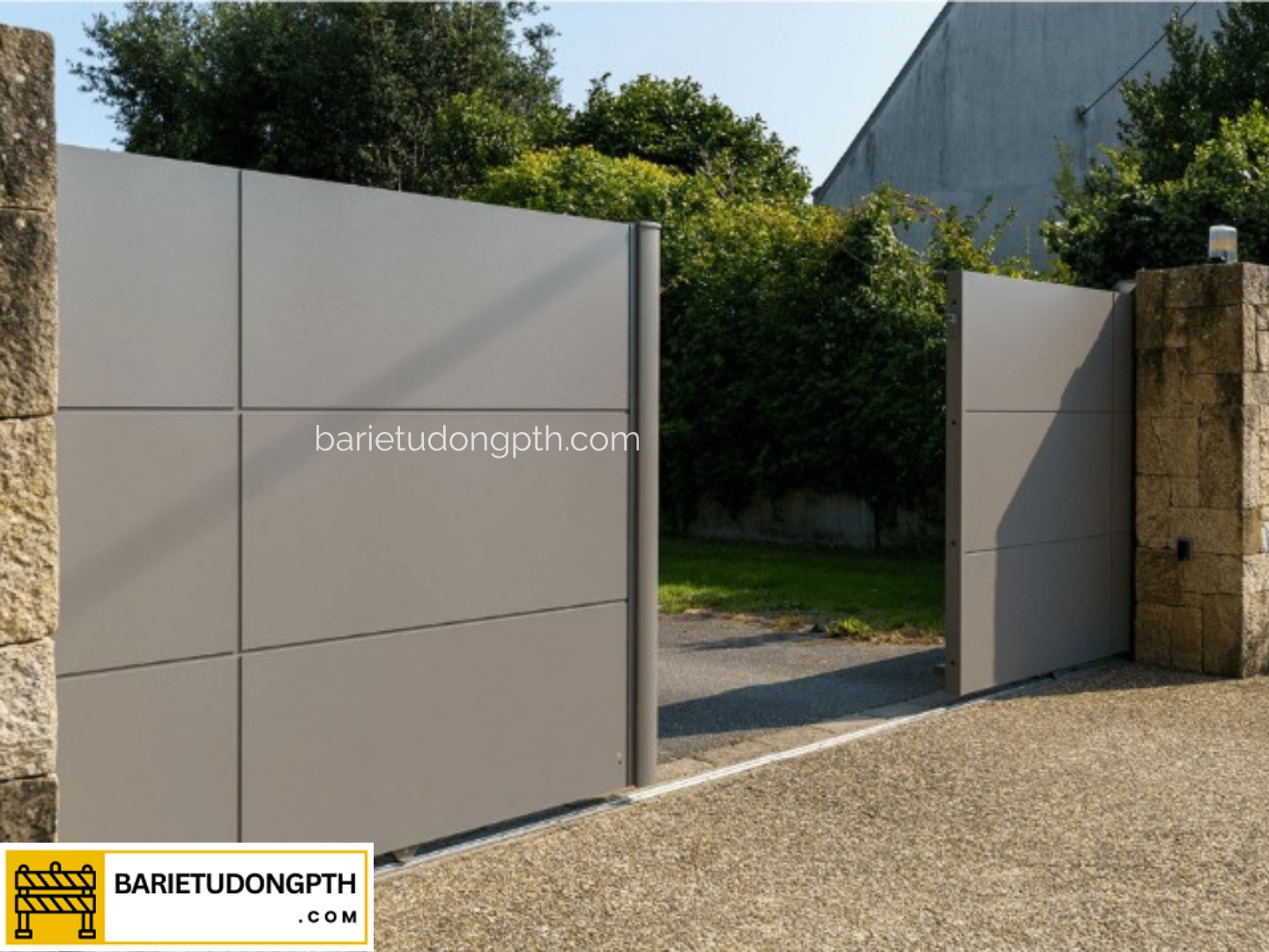 Báo giá lắp cổng lùa 2 cánh mới nhất 6 ứng dụng cổng lùa 2 cánh tự động
