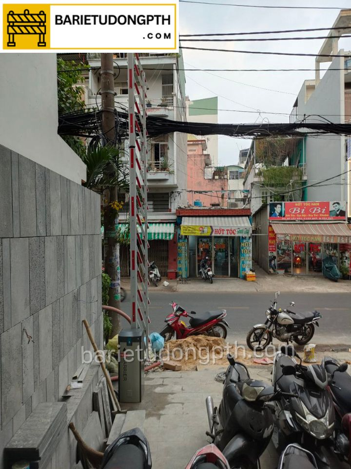 mẫu barie hàng rào lắp siêu thị