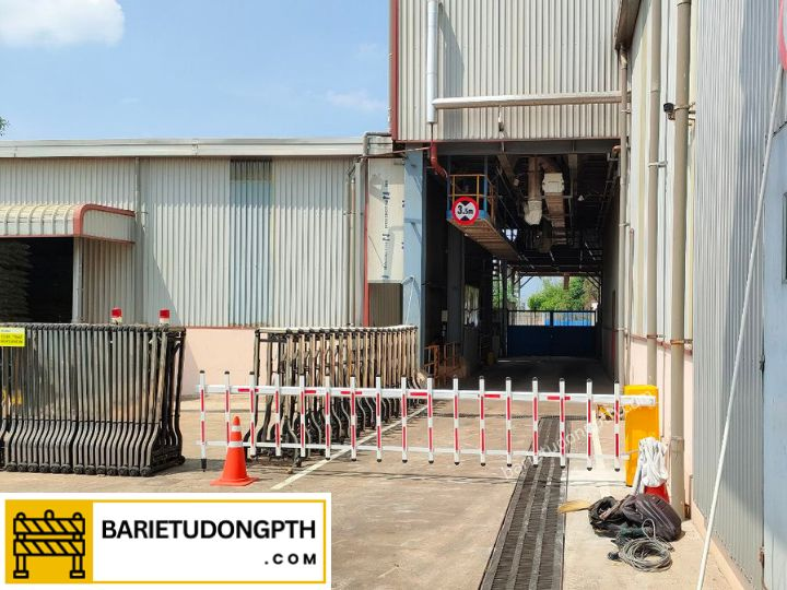 lắp barie hàng rào cho nhà máy
