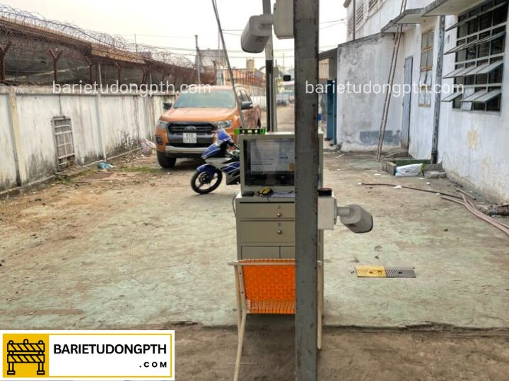 camera nhận diện biển số xe
