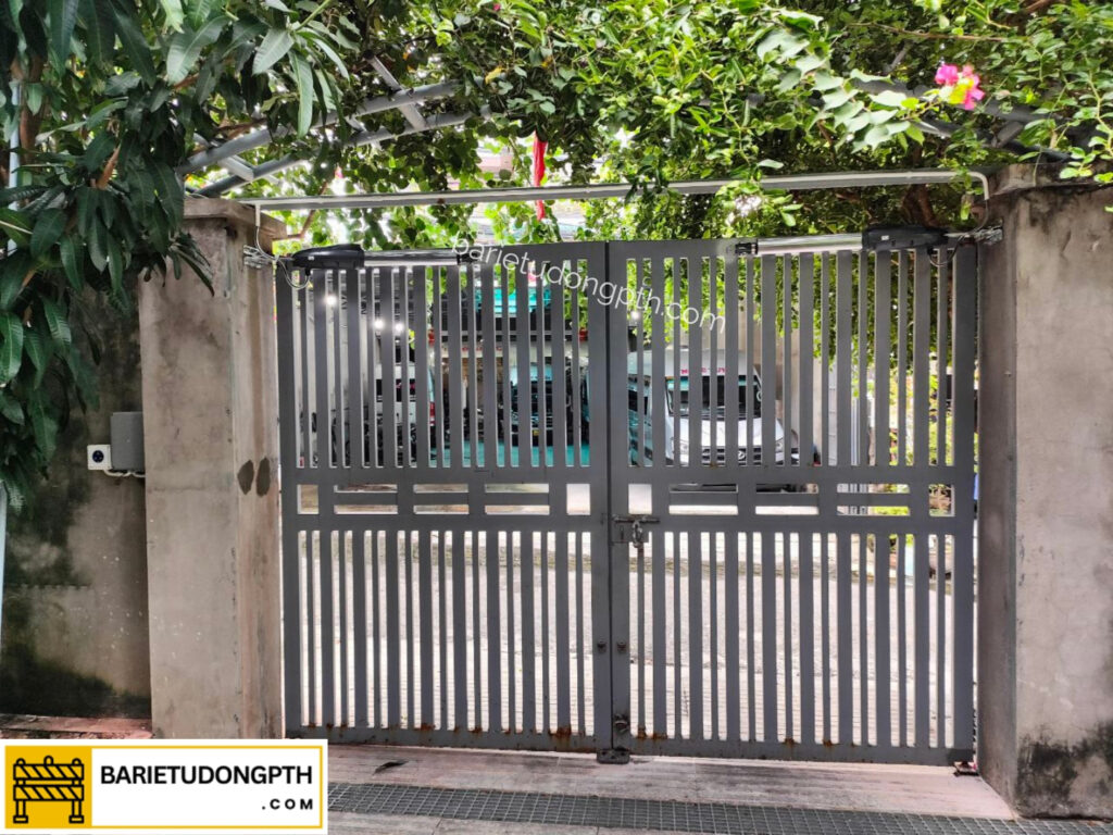 Lắp motor tay đòn cho nhà ở tại Bà Rịa Vũng Tàu 1 motor cổng mở cánh tay đòn