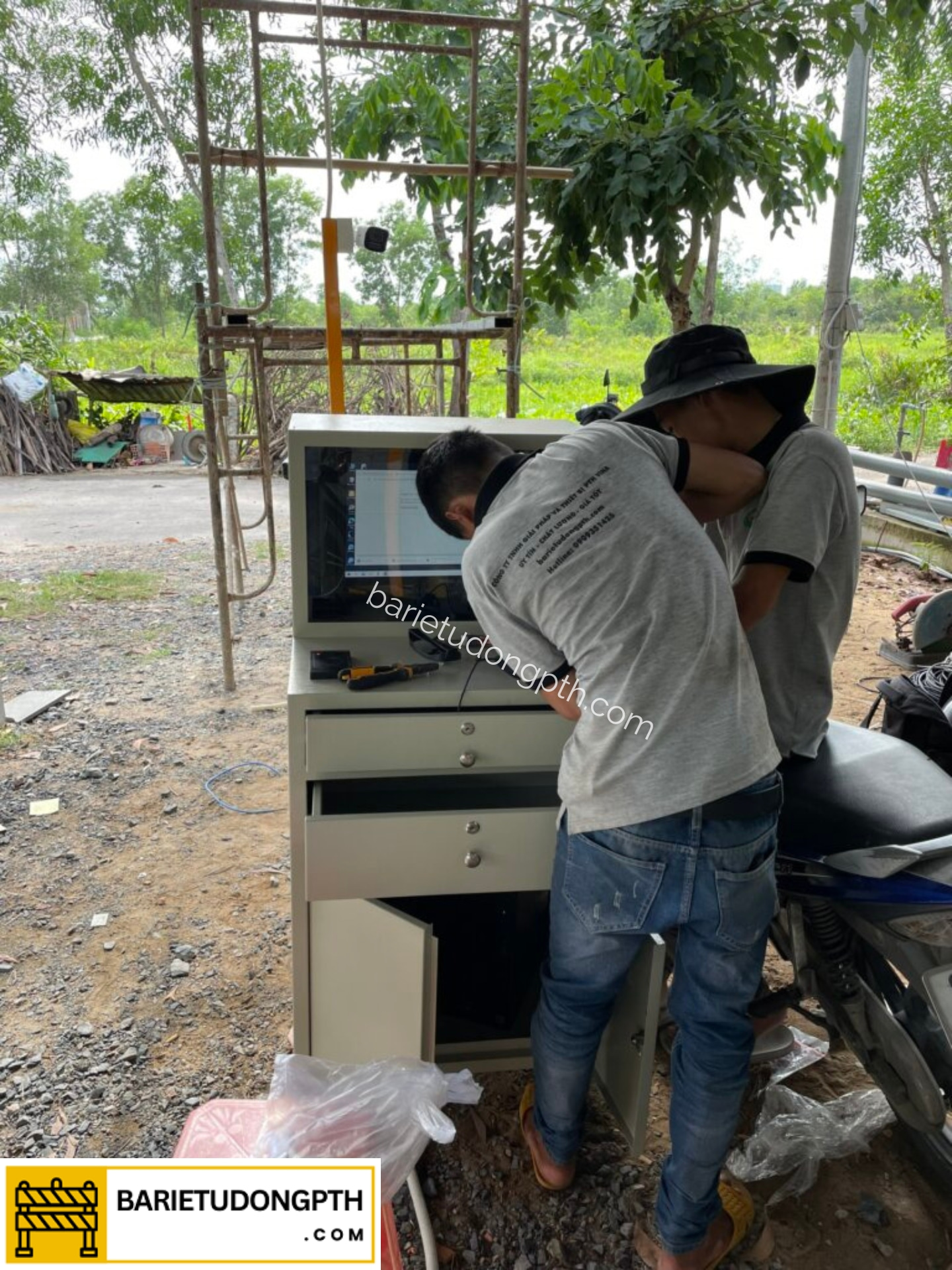 đơn vị lắp máy giữ xe tự động tp đà nẵng