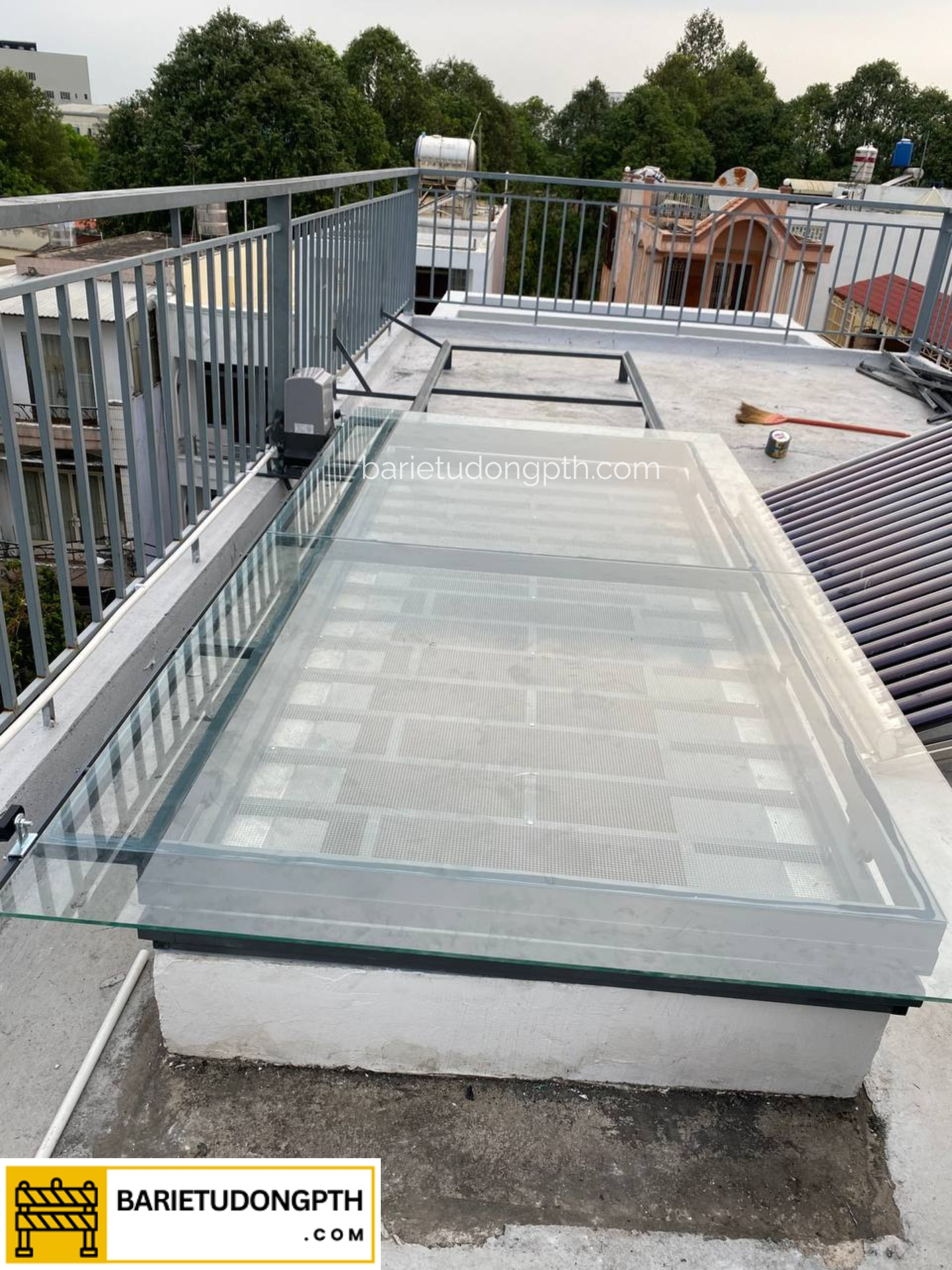 giếng trời tự động tại đồng tháp