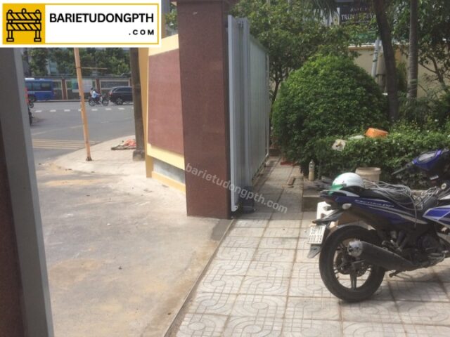 lắp motor cổng tự động cho bệnh viện