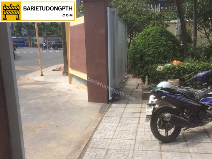 Đơn vị uy tín lắp motor cổng tự động cho Bệnh Viện 1 lắp motor cổng tự động cho bệnh viện