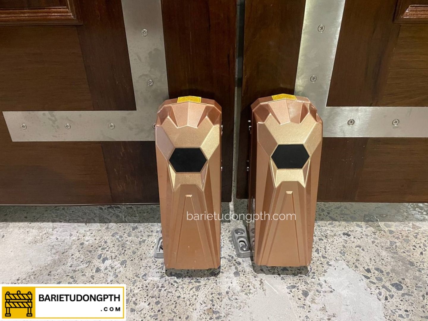 motor cổng con lăn tự động tại tp cần thơ