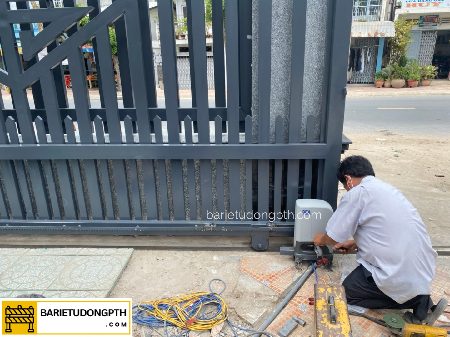 Lắp motor cổng trượt DEA cho nhà ở tại Bến Tre 3 motor cổng tự động tại đồng nai
