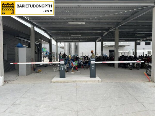 lắp 2 trụ barie ý