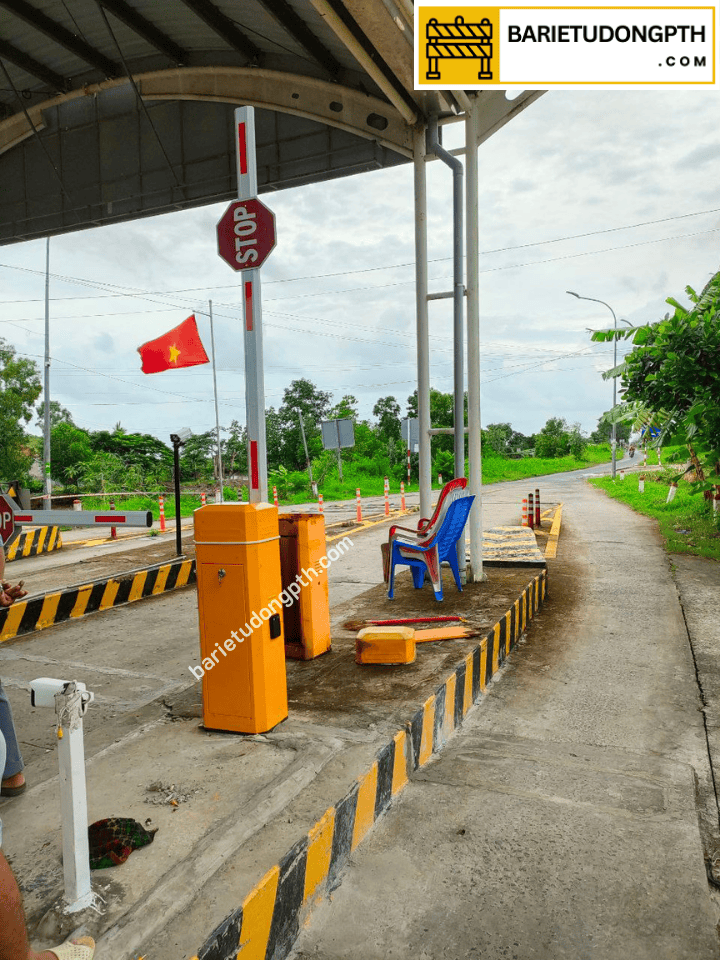Giá lắp barie tự động cho trạm thu phí, trạm BOT 20 kết nối hệ thống thu phí dễ dàng