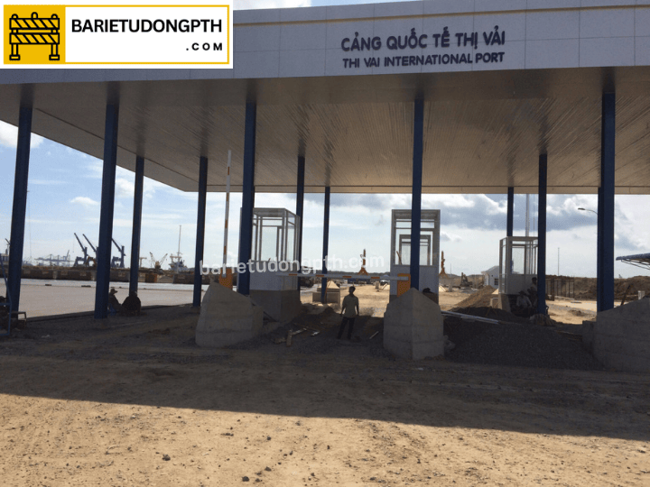 Lắp đặt barie tự động cho cảng biển, cảng dầu khí 2 xu hướng lắp barie tự động cho cảng biển