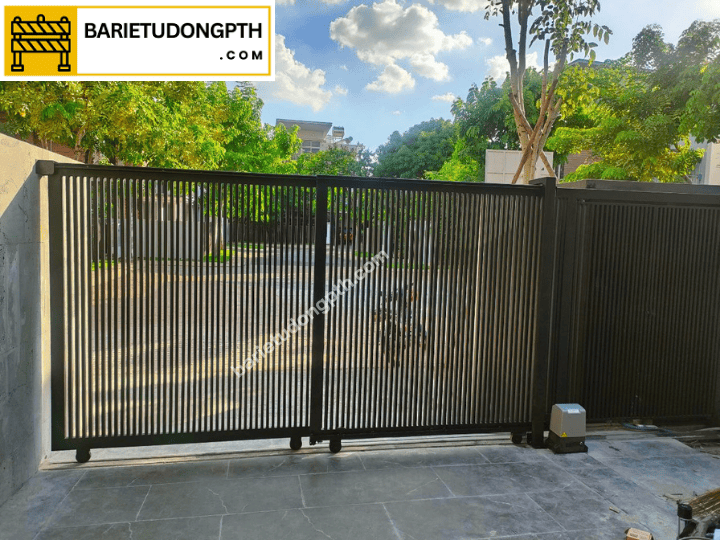 Lắp đặt motor cổng cho cơ quan hành chính 3 Motor cổng trượt lắp cho cơ quan hành chính