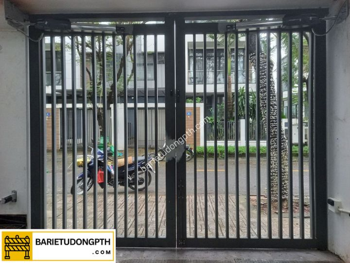 Lắp motor cổng tự động cho nhà phố, biệt thự 4 Lắp motor cổng tay đòn cho nhà phố