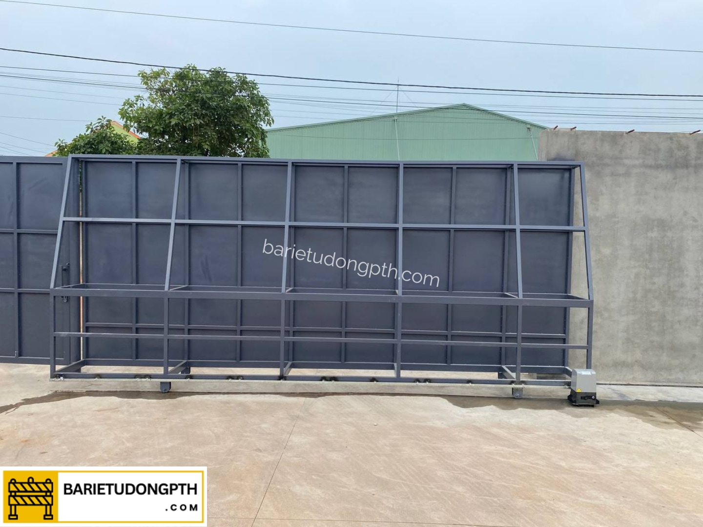 Lắp motor cổng lùa 2500kg tại Uyên Hưng, Bình Dương 2 motor cổng đài loan 2500kg