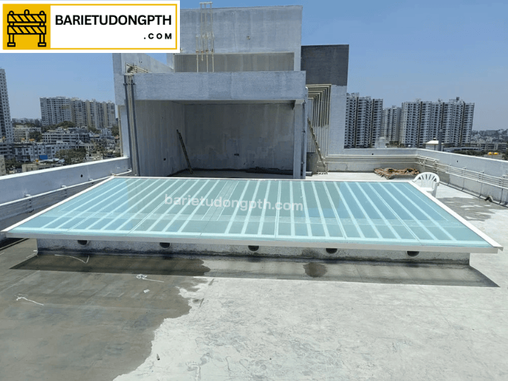 Mái lùa giếng trời di động lấy sáng, thông gió thông minh 6 mái kính giếng trời lấy sáng