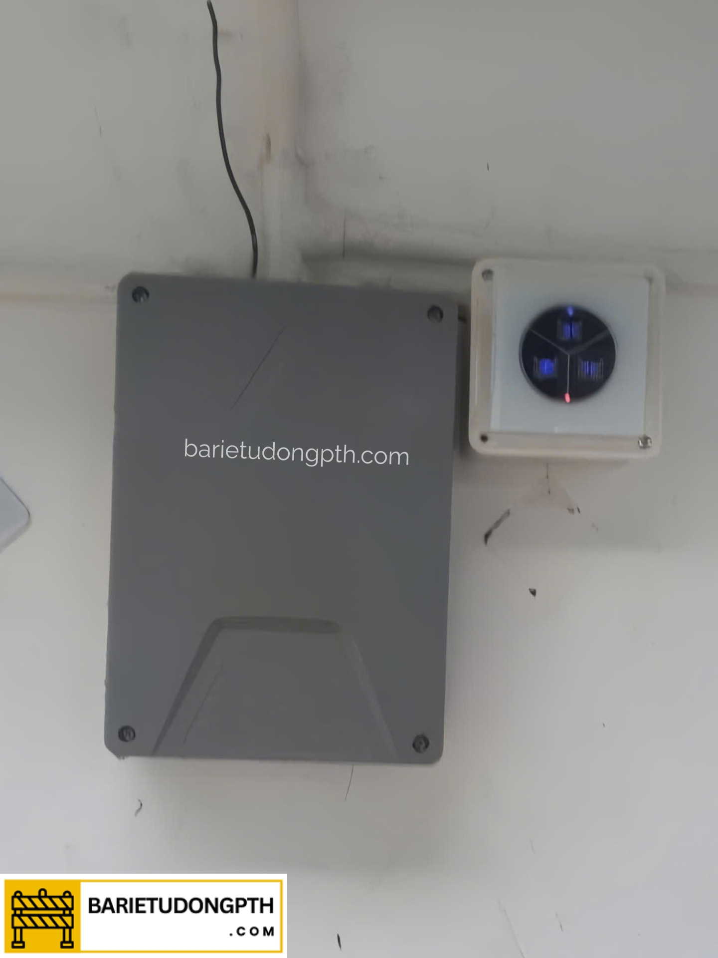 Lắp motor tay đòn tại khu đô thị Đông Tăng Long, Thủ Đức 3 bộ điều khiển từ xa qua app điện thoại